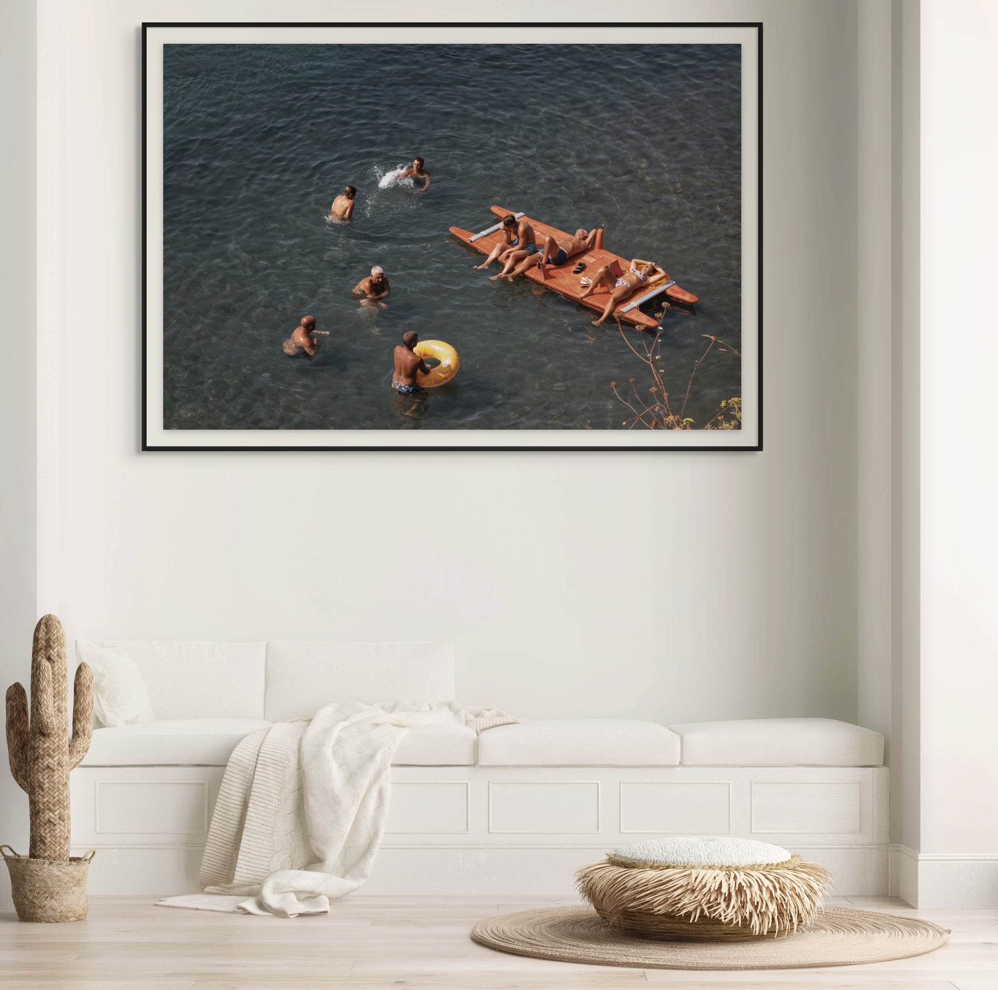 LOUNGING IN THE SEA